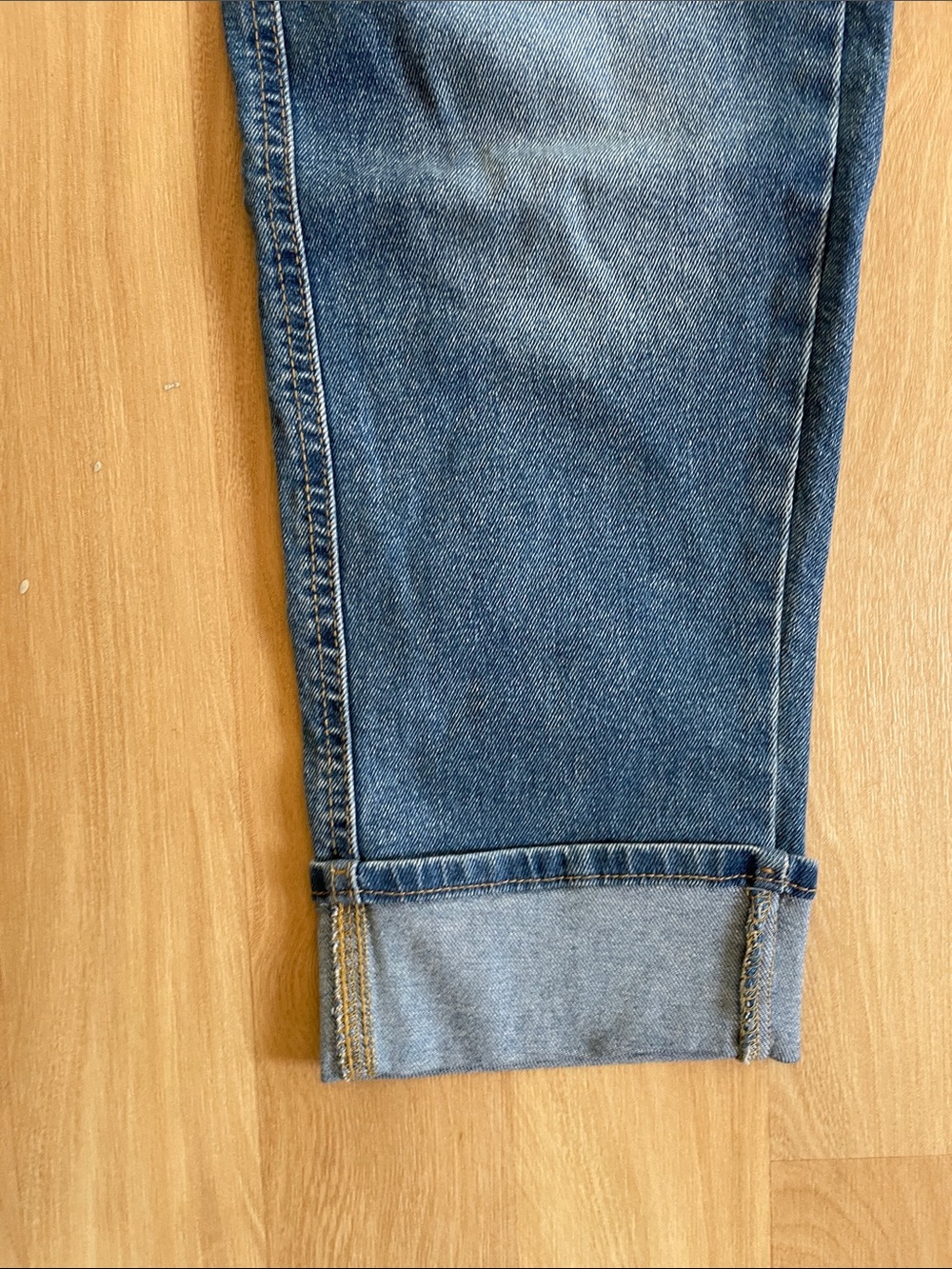 Levi’s Vintage Mid Rise Boyfriend Jeans Size 6 - Picture 3 of 4